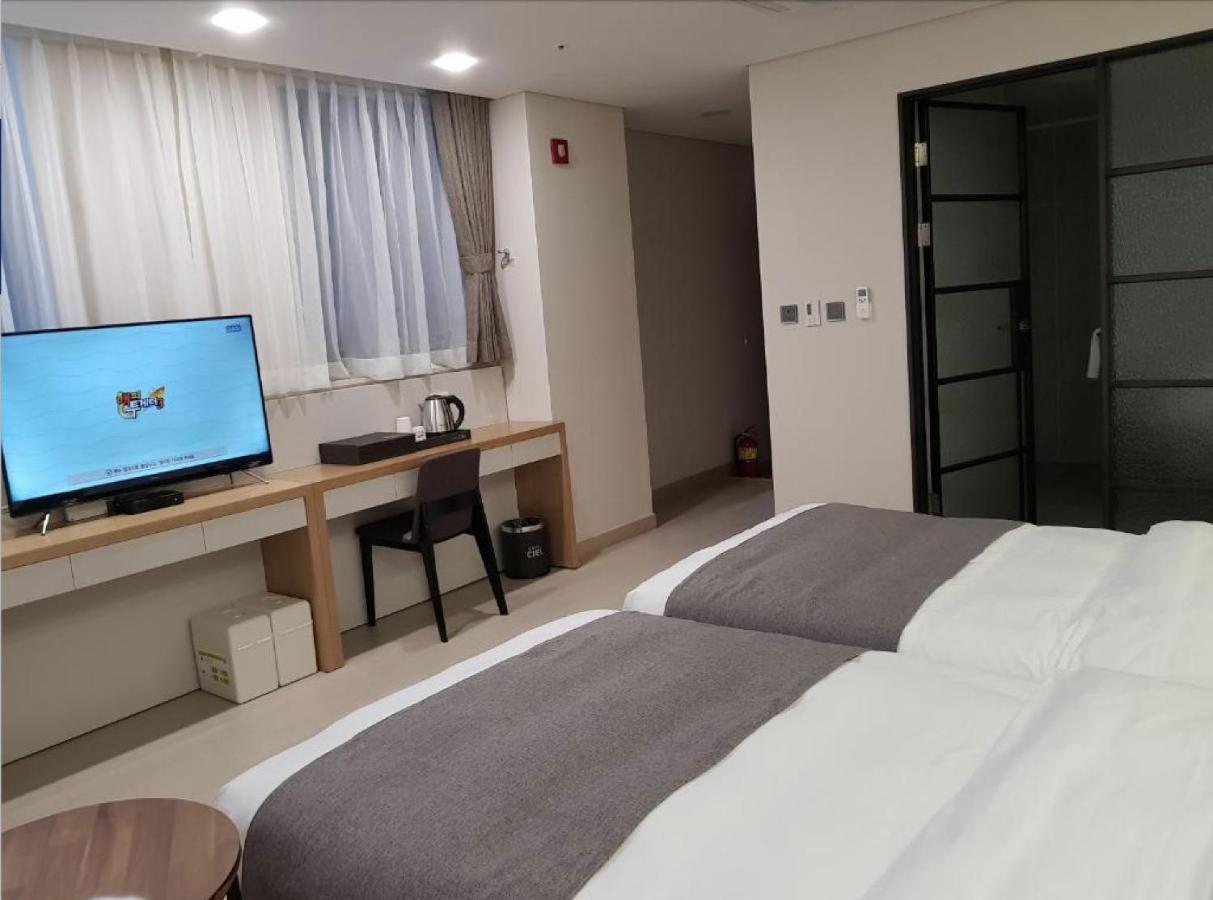 Hotel Ciel Dongtan Hwaseong Exterior foto